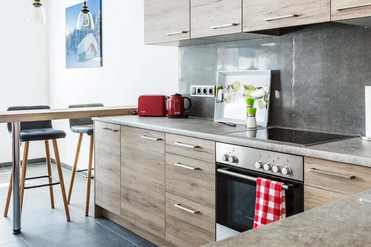 Exklusive Ferienwohnung In Der Historischen Ballenhausgasse Mittenwald Apartment